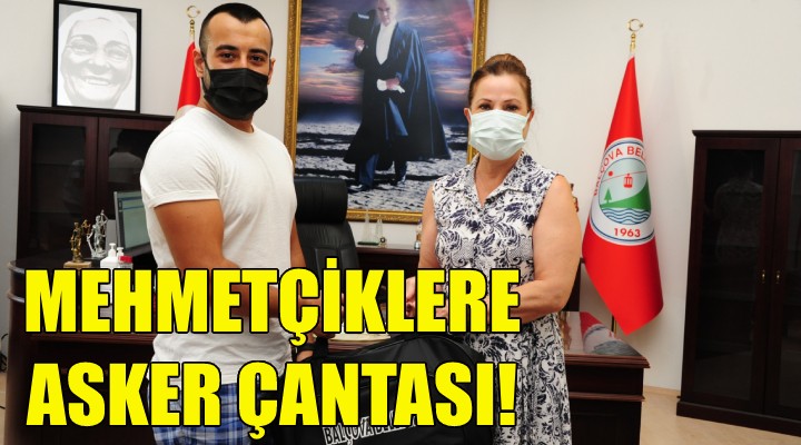 Balçova da Mehmetçiklere asker çantası!