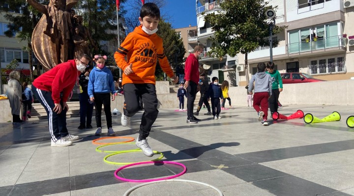 Balçova’nın parkları şenlendi