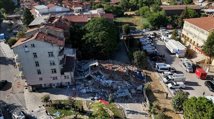 Balıkesir Büyükşehir Belediye Başkanı Akın: Deprem bölgesinde başarılı bir sınav verdik