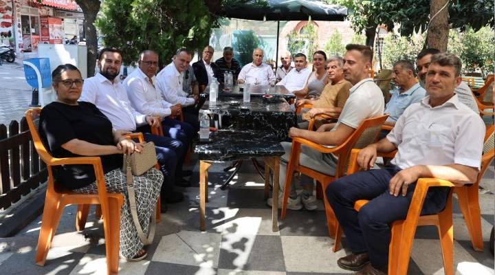 Başkan Balaban Karaköy de esnaf ziyareti yaptı