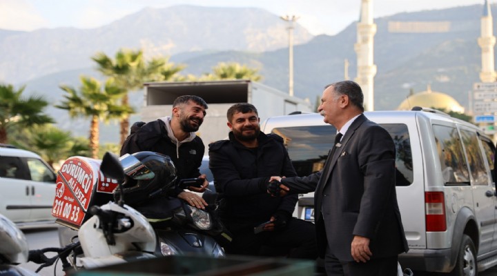 Başkan Balaban komşu esnafı ziyaret etti