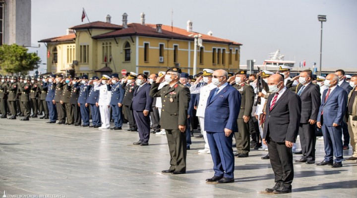 Başkan Soyer, gaziler günü töreninde