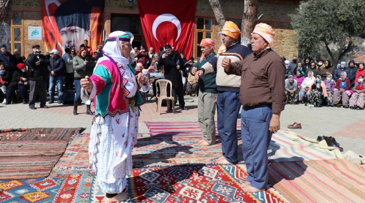 Bayındır da Emekçi Tahtacı Kadınlar Şenliği!