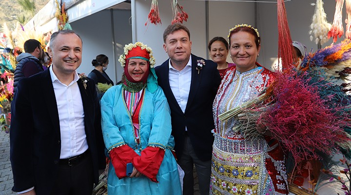 Bayındır da festival coşkusu... Binlerce kişi katıldı!