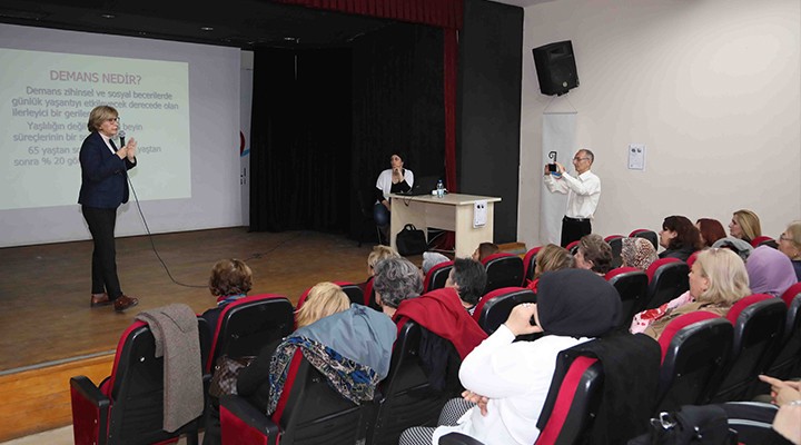 Bayraklı da Alzheimer semineri