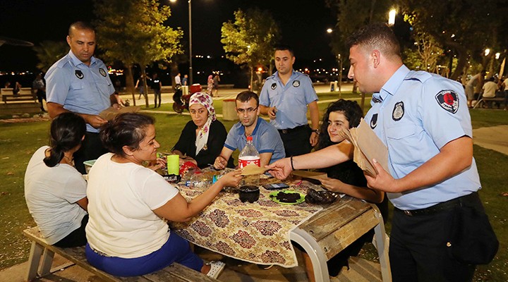 Bayraklı da farkındalık eğitimi