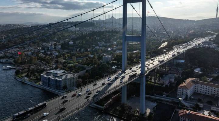 Bayramda yap-işlet-devret hariç tüm yollar ücretsiz!