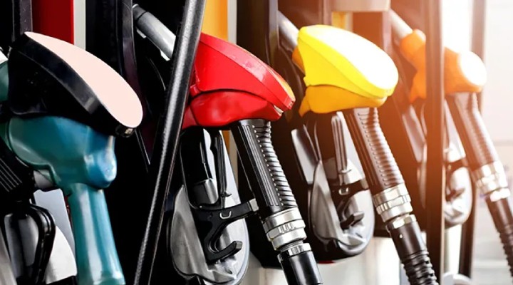 Benzin ve motorinde vergi indirimi bekleyenlere kötü haber!
