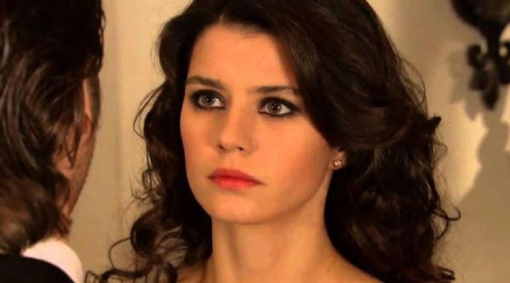 Beren Saat: Vatan haini ve terörist ilan edildim