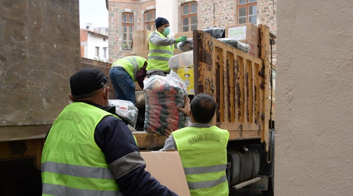 Bergama depremzedelerin yanında