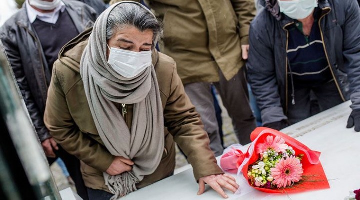 Berkin Elvan, ölümünün 7. yılında mezarı başında anıldı