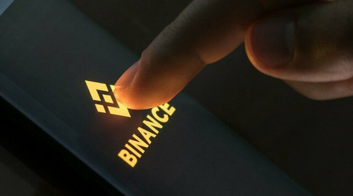 Binance, para çekme işlemlerini askıya aldı!