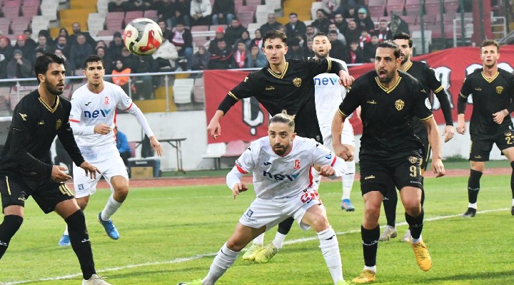 Bornova 1877 Balıkesir den puan çıkardı