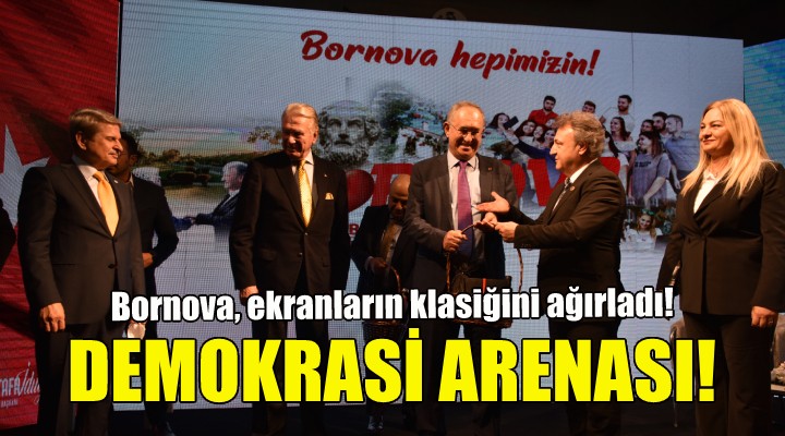Bornova, Demokrasi Arenası’nı ağırladı!