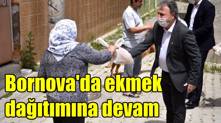 Bornova da ekmek dağıtımı tam gaz