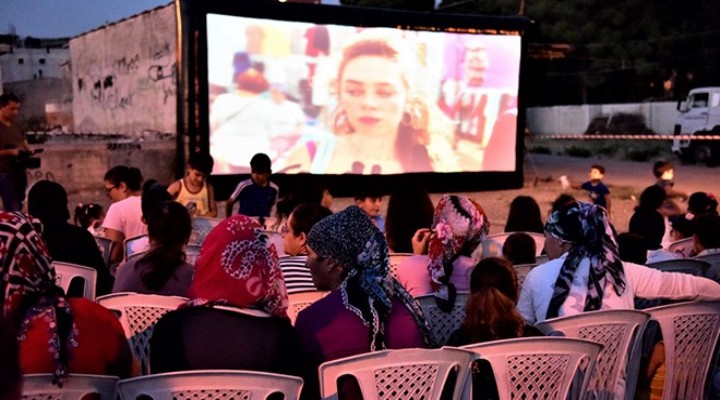 Bornova’da Nostaljik Sinema Günleri