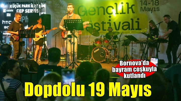 Bornova’da dopdolu 19 Mayıs