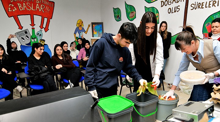 Bornova’da gençler için sürdürülebilir gelecek eğitimi