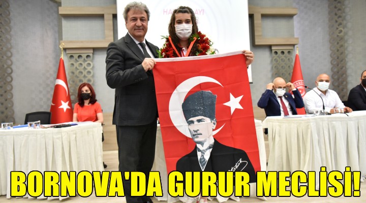 Bornova’da gurur meclisi!