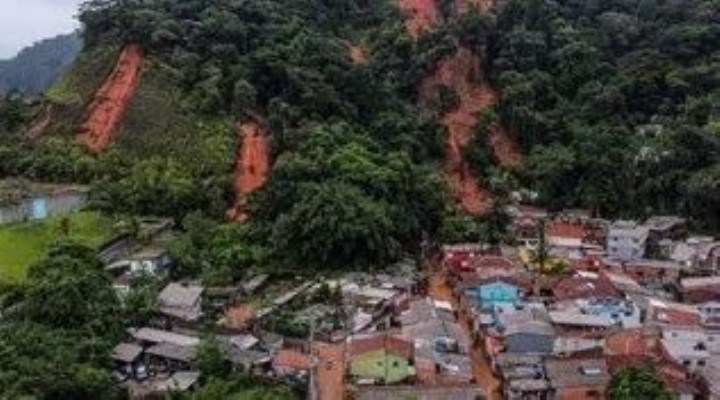 Brezilya da sel ve toprak kayması: 40 ölü