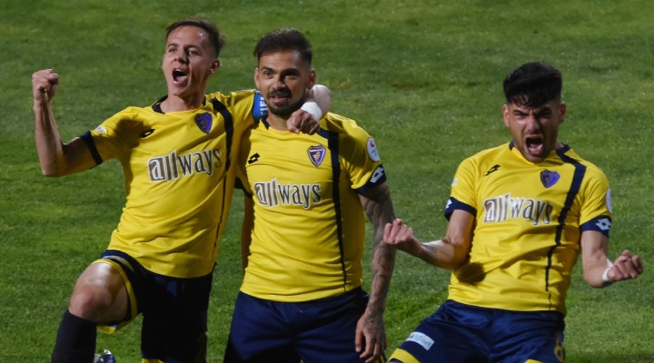 Bucaspor 1928 2. Lig yolunda