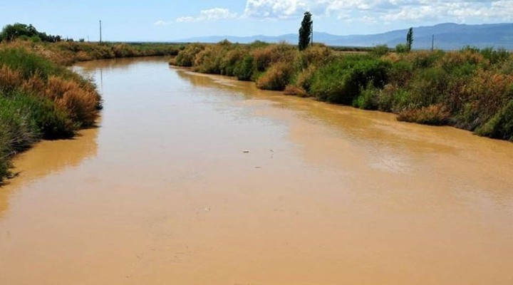 Bunun adı rezalet: Tatil cennetinde kanalizasyon denize akıyor!