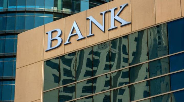 CHP: Ekonomik krizin kazananı bankalar, kaybedeni emekliler