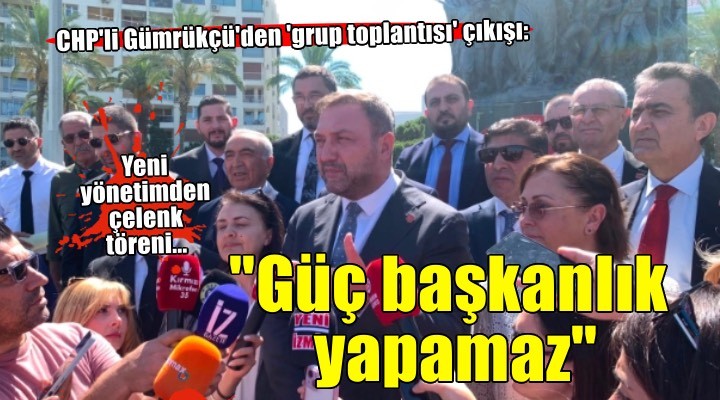 CHP İzmir'de yeni yönetimden çelenk töreni...