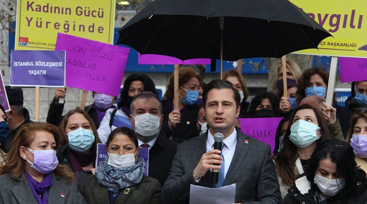 CHP İzmir den İstanbul Sözleşmesi protestosu