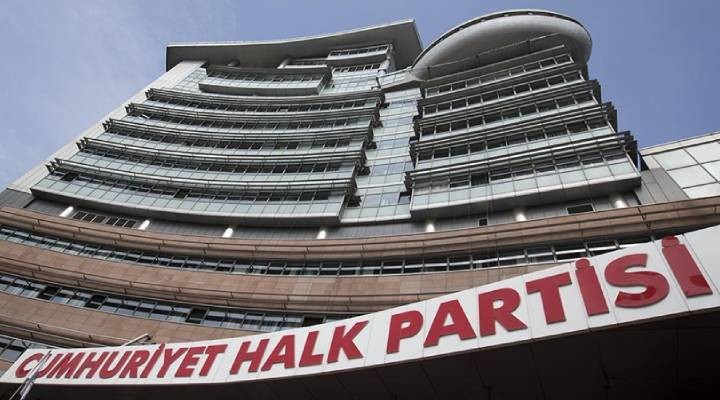CHP de kritik saatler: Olağanüstü toplandılar