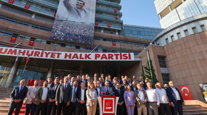 CHP li 81 il başkanından ortak açıklama: Kayyum ya da butlan kararını tanımayacağız