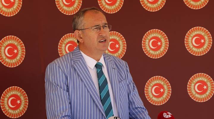 CHP li Sertel: 112 yıl öncesinin sansür uygulamalarına tanık oluyoruz