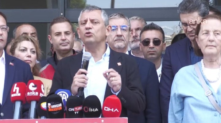 CHP lideri Özel Balıkesir de depreme yakalandı