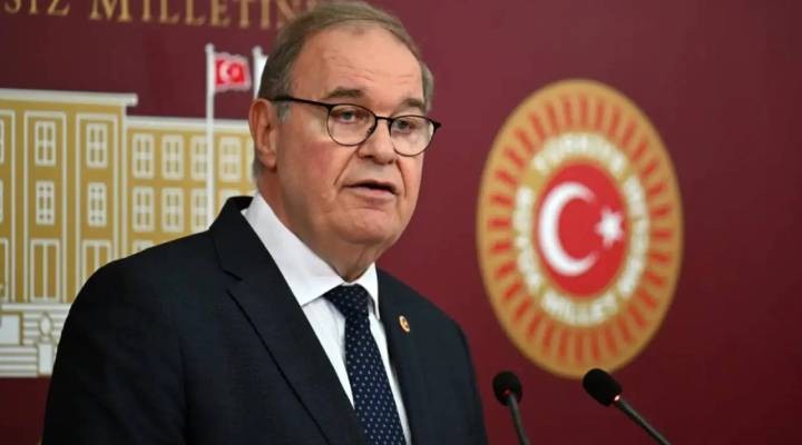 CHP’nin yeni Grup Başkanı Faik Öztrak oldu