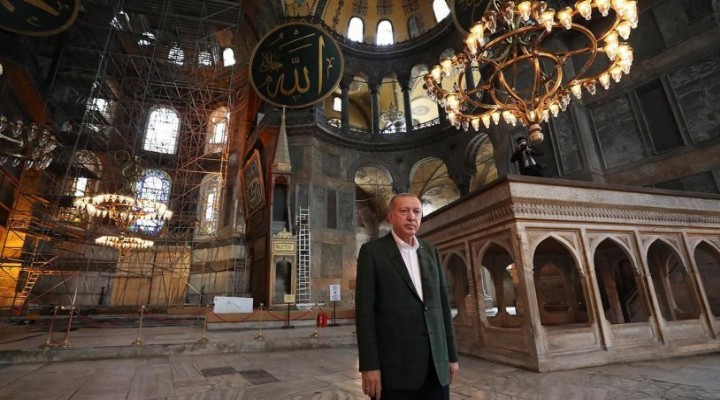 Camiye dönüştürülen Ayasofya nın tuvaletleri için 1 milyon TL harcanmış