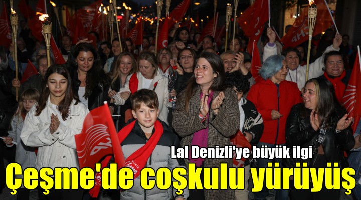 Çeşme de Lal li kadın yürüyüşü...