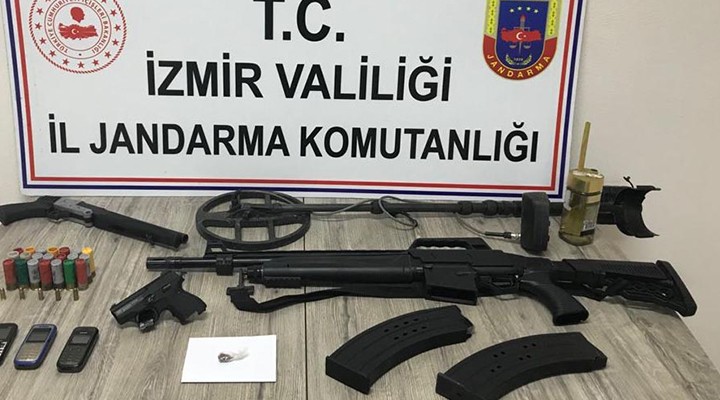 Cezaevi firarileri kaçamadı.. Üzerlerinden çıkanlar şok etti