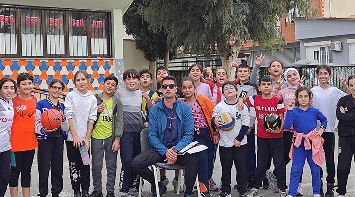 Çiğli Belediyesi’nden okullara spor malzemesi desteği
