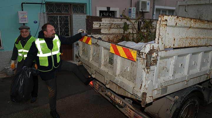 Çiğli Yenimahalle’de temizlik seferberliği