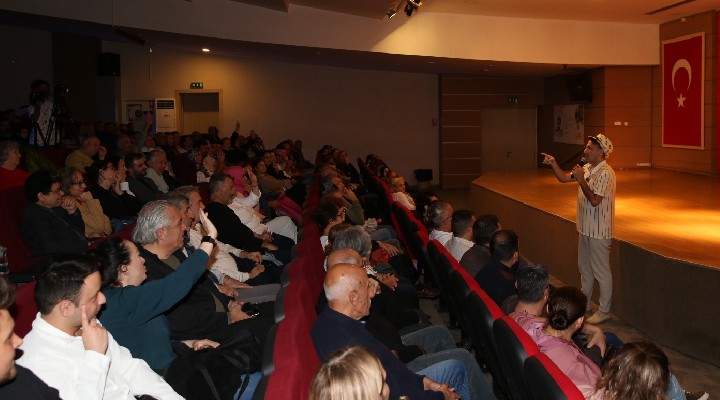 Çiğli de Öğretmenler Günü ne özel kahkaha dolu gece