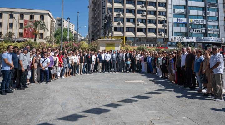 Cumhuriyet Meydanı’nda çifte yıldönümü