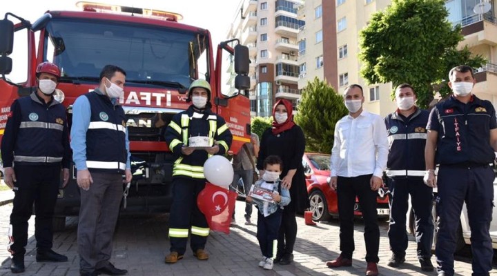 Dede istedi, itfaiye sürpriz yaptı