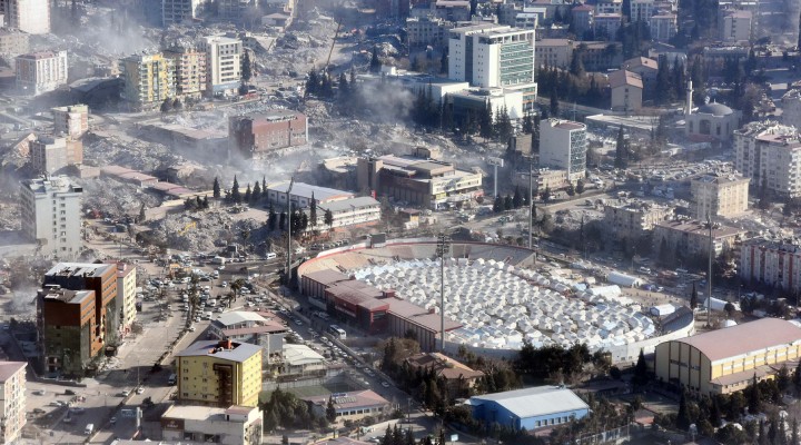 Deprem sonrası 9 müteahhid tutuklandı!