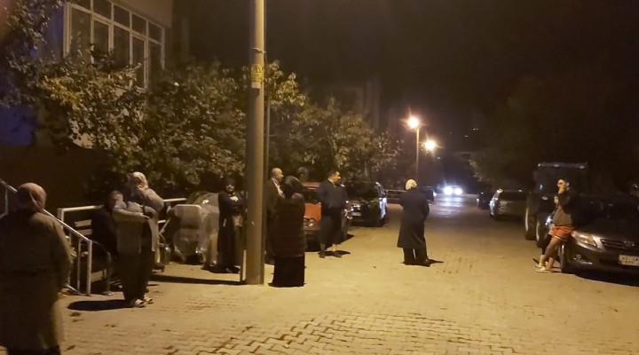 Deprem sonrası okullar tatil edildi