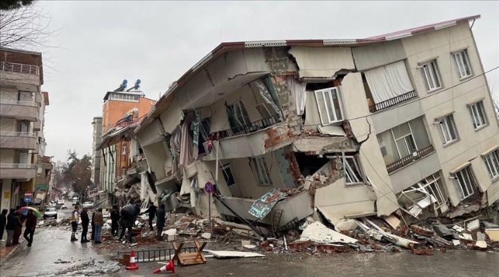 Depremde can kaybı 41 bin 156 ya yükseldi!