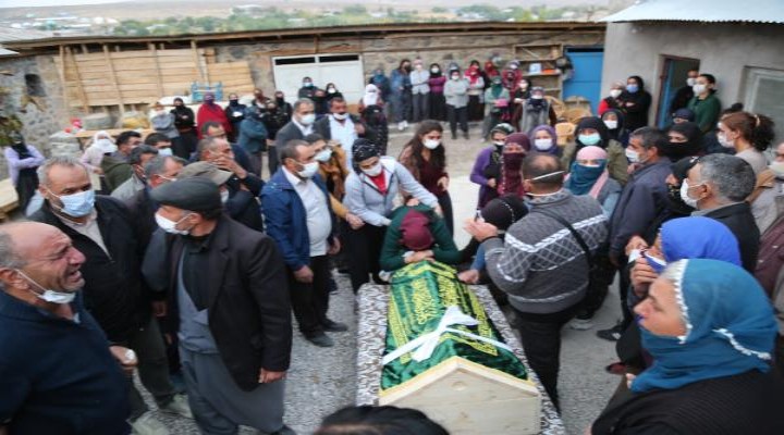 Depremde yaşamını yitiren TEOG birincisi Arda, Tunceli de toprağa verildi