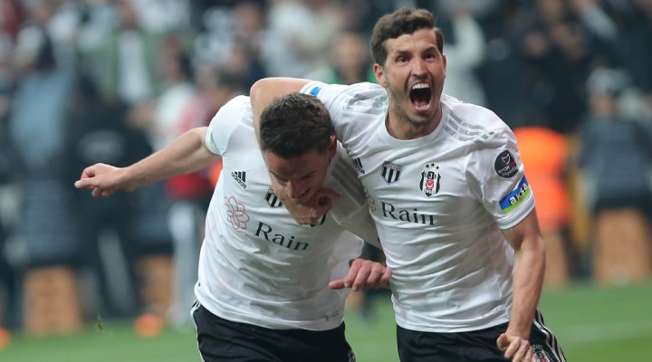 Derbide gülen Beşiktaş!