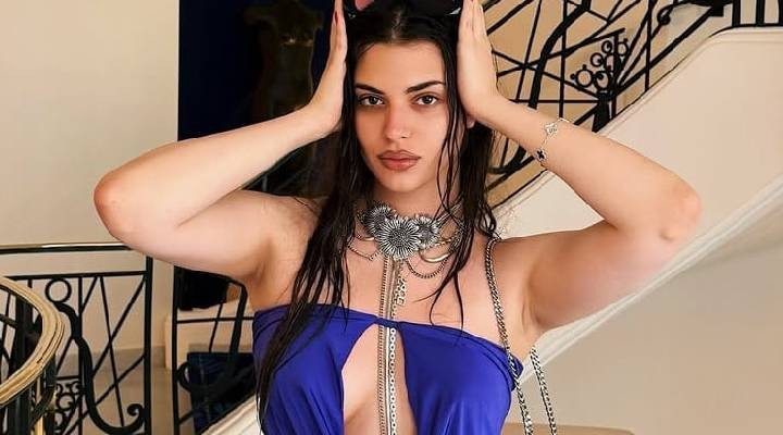 Derin Talu  Kilo aldım  deyip eski bikinili pozunu paylaştı