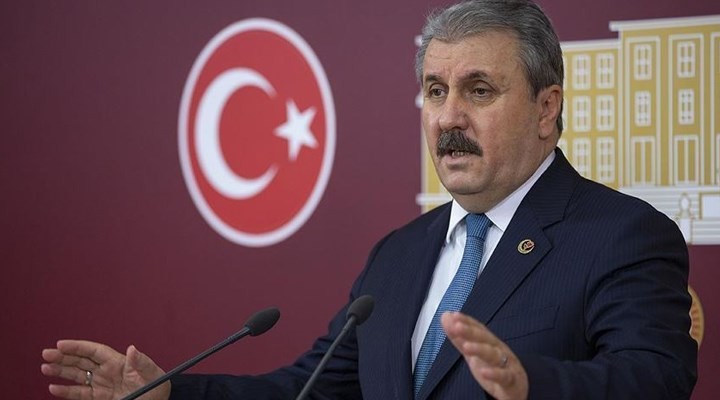 Büyük Birlik Partisi nden  isim değişikliği  kararı