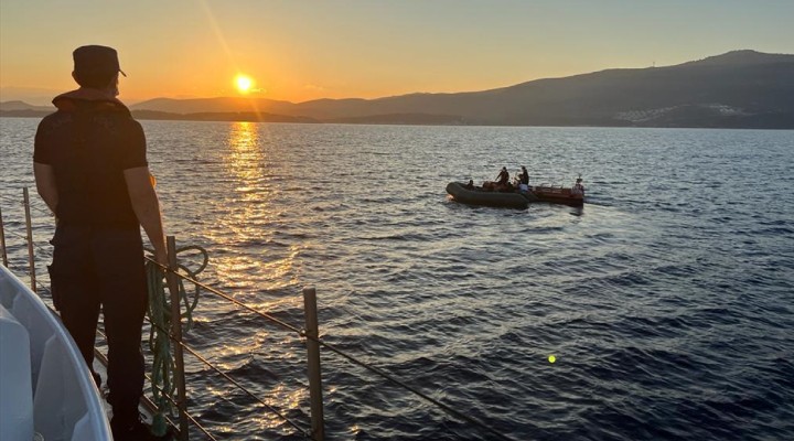 Dikili de 10 kaçak göçmen yakalandı